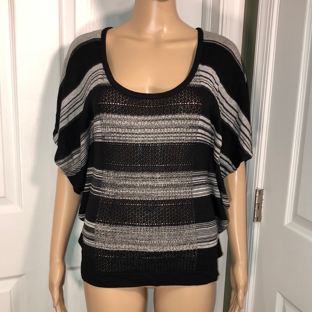 Grass Collection Grey and Black Sweater M